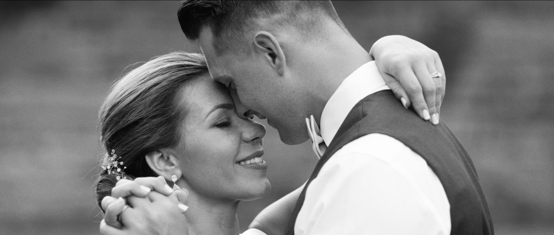 Lewis+Clark+College+Wedding+Videographer+Photographer_017.png