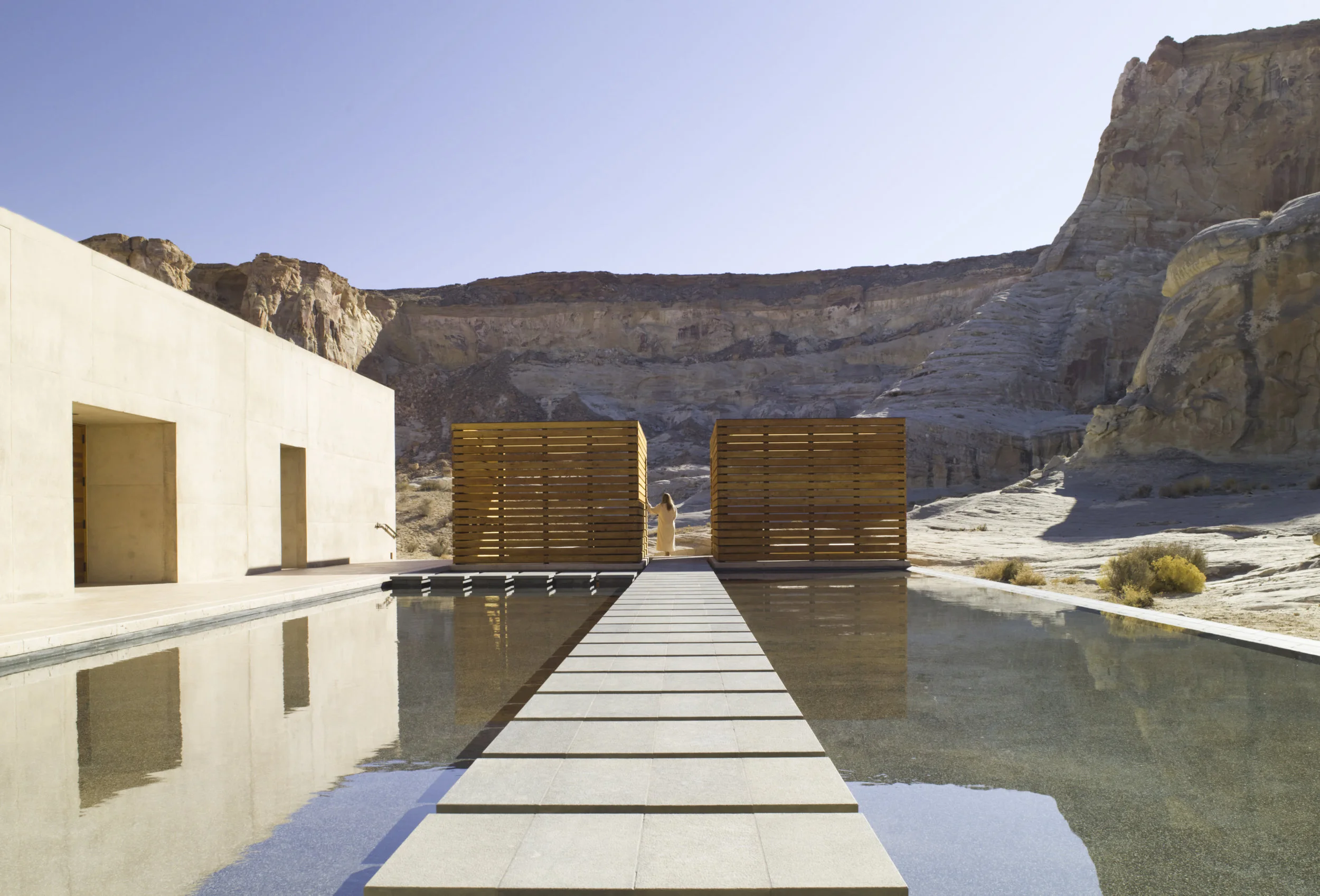 spa_reflection_pool_high_res_2693.jpg