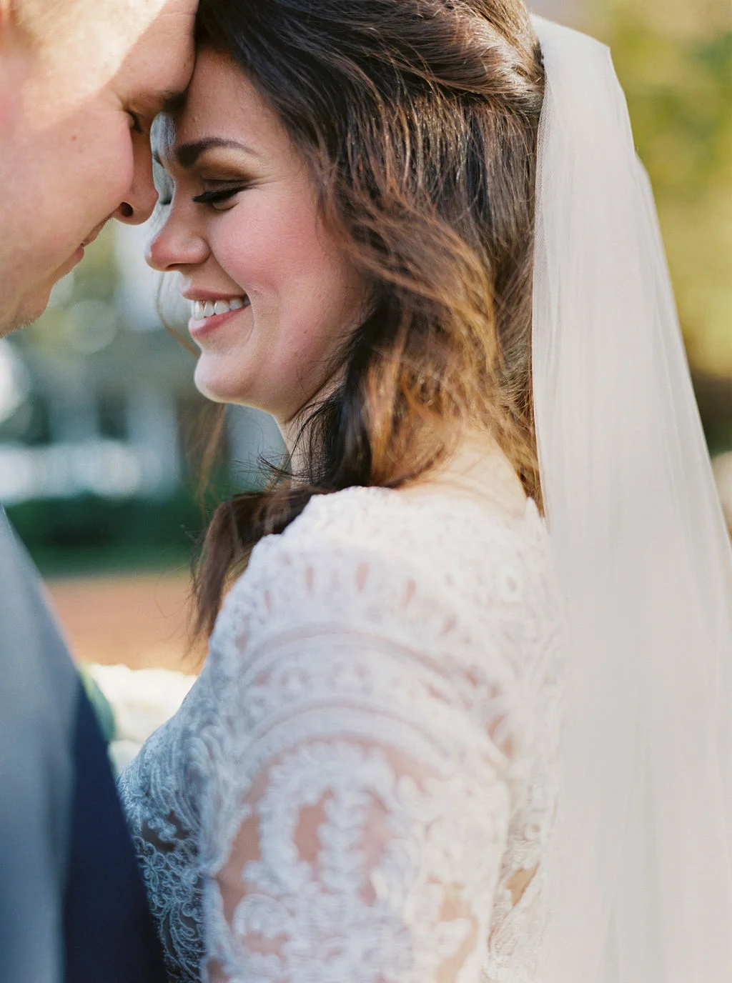 054portland,oregon,castaway,wedding,by_outlive_creative,photo,and,video.jpg