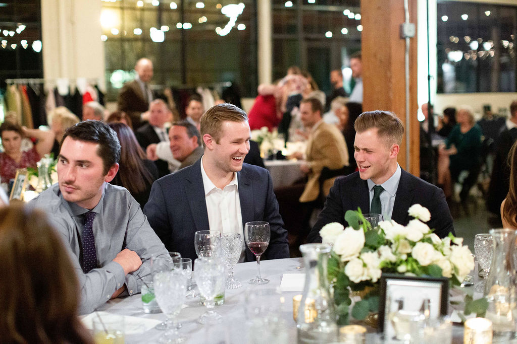 013_reception_portland,oregon,castaway,wedding,by_outlive_creative,photo,and,video.jpg