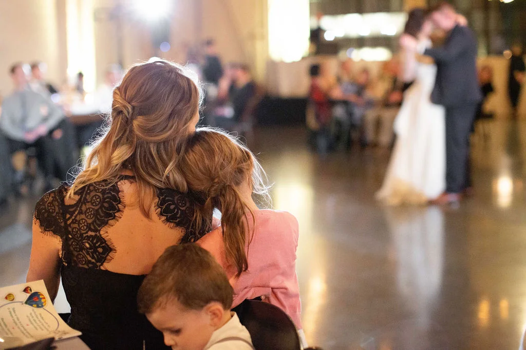 017_reception_portland,oregon,castaway,wedding,by_outlive_creative,photo,and,video.jpg