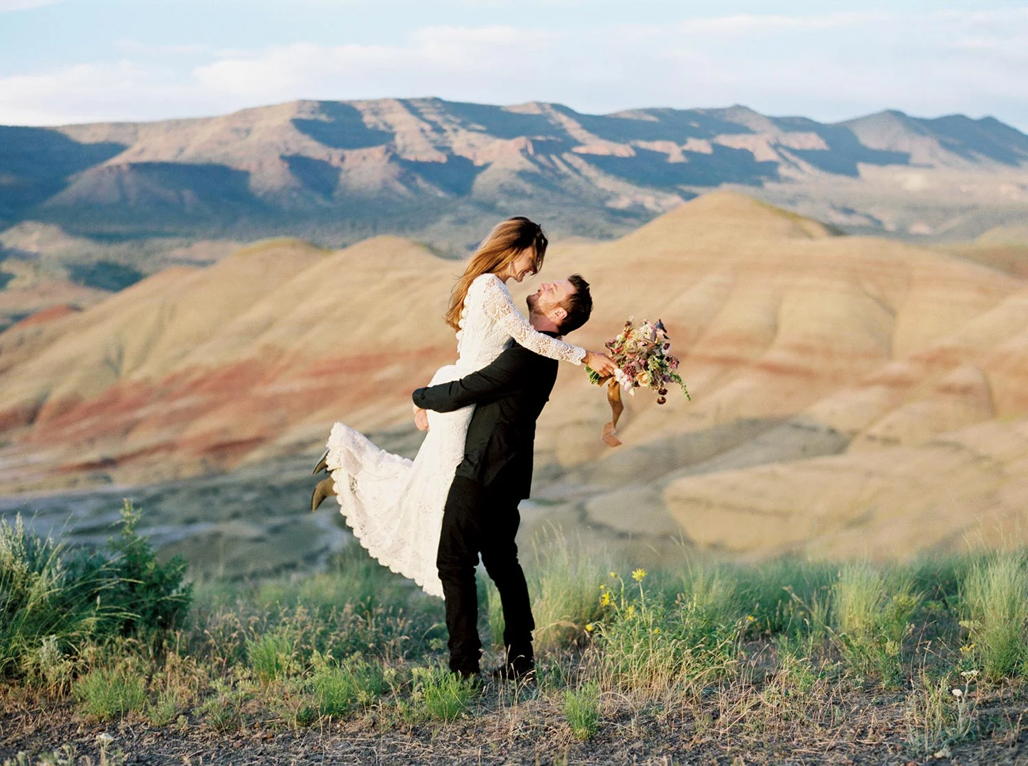 Gorgeous Painted Hills Elopement | Portland Wedding Photographer