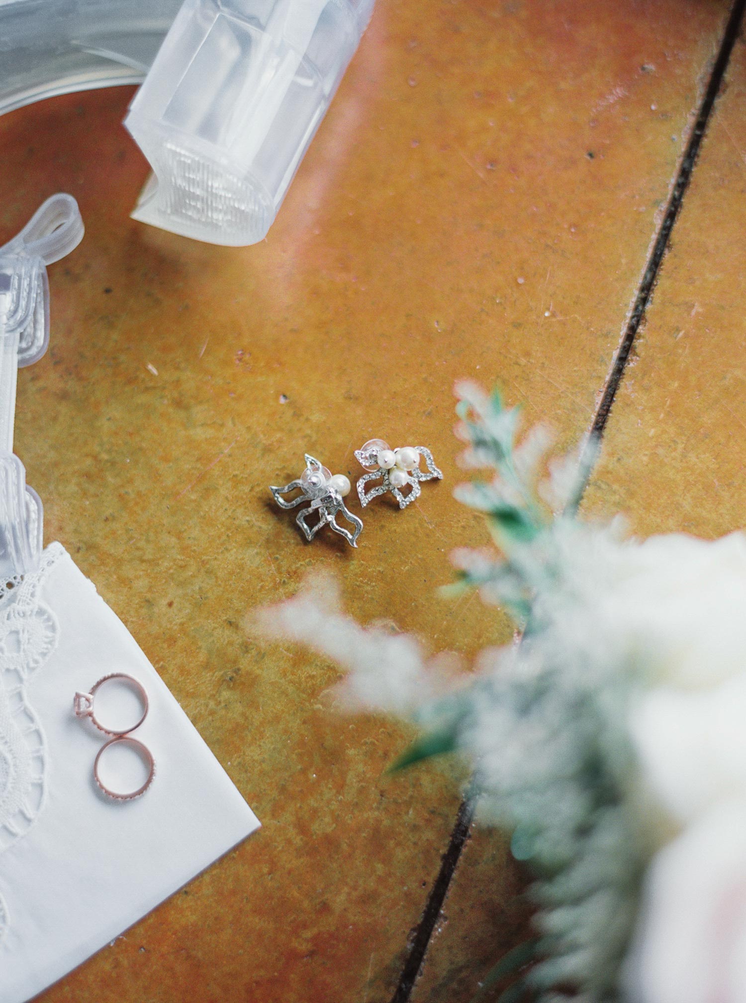 Oregon Coast Elopement by Outlive Creative