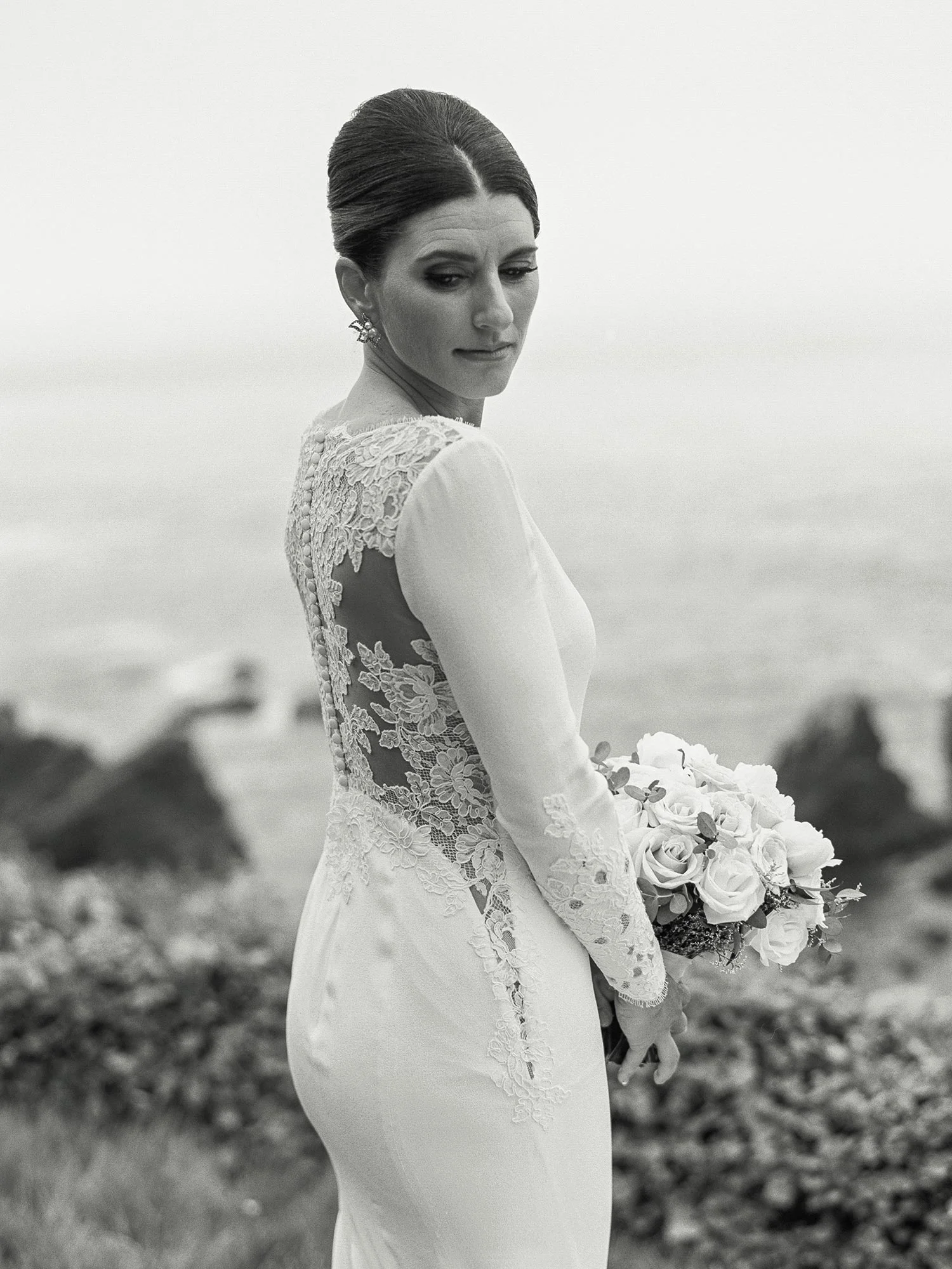 Oregon Coast Elopement by Outlive Creative