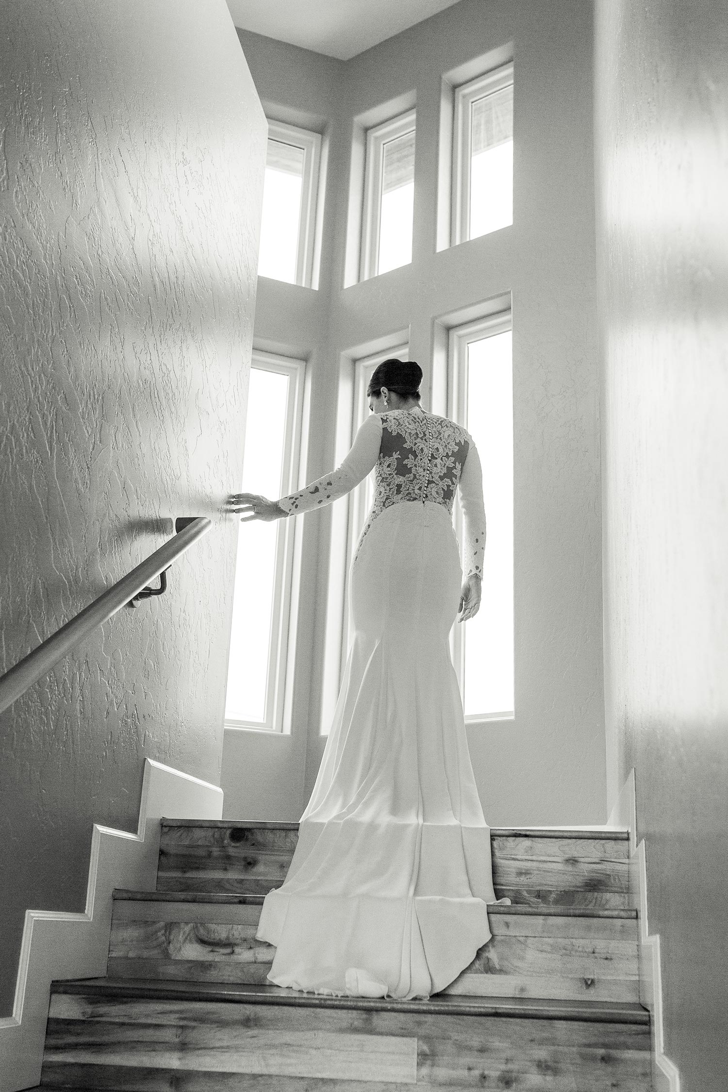 Oregon Coast Elopement by Outlive Creative