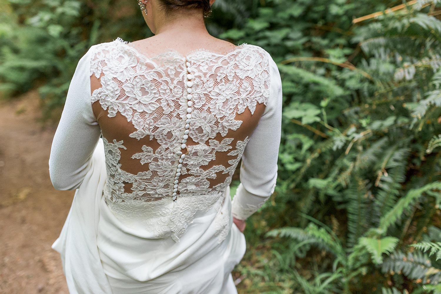 Oregon Coast Elopement by Outlive Creative