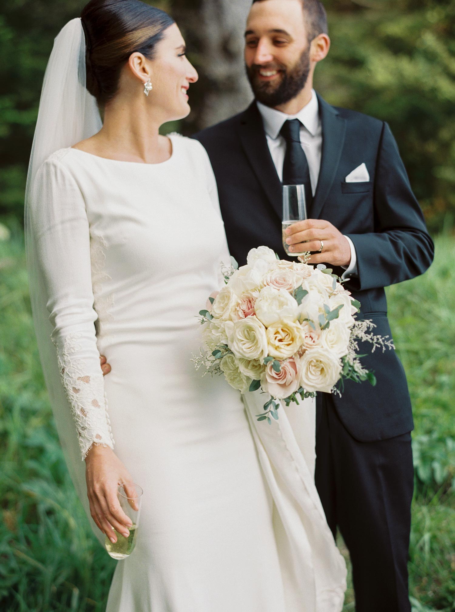 Oregon Coast Elopement by Outlive Creative