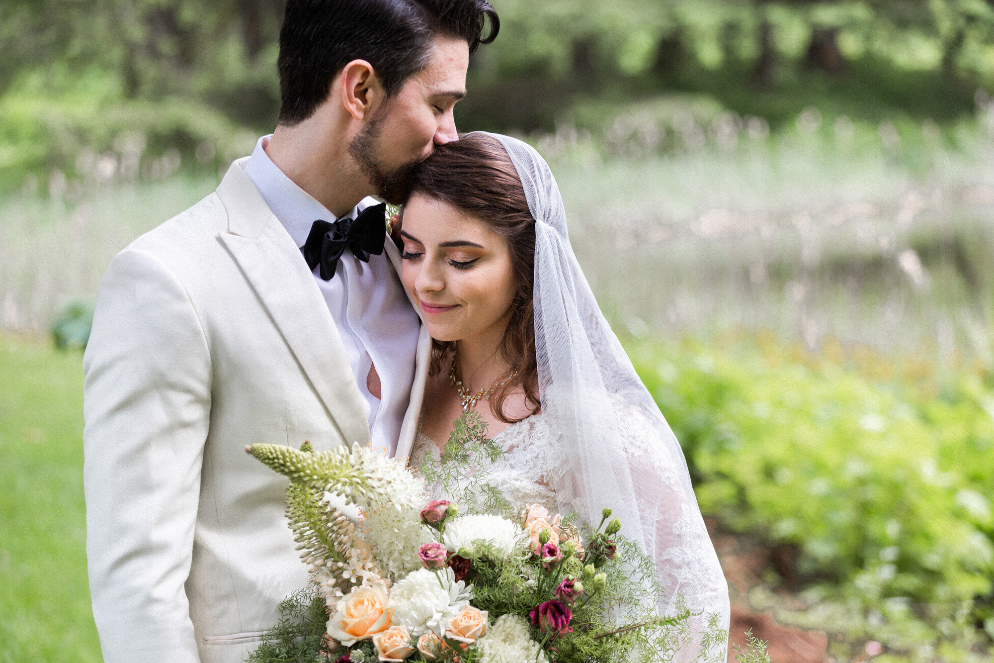 Bridal Veil Lakes Wedding | Outlive Creative