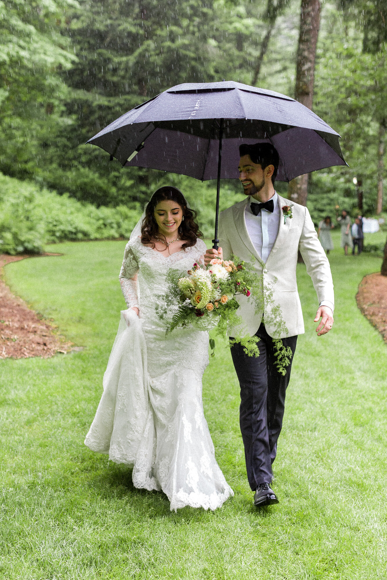 Bridal-Veil-Lakes-Wedding-Photographer-Outlive-Creative_076.jpg