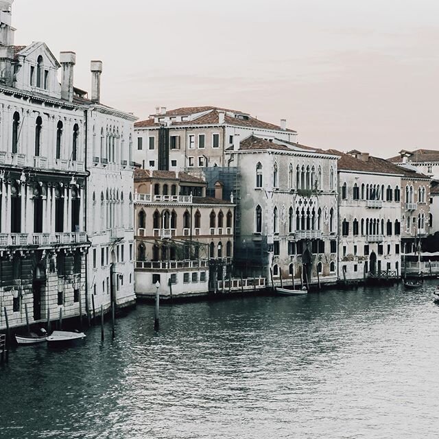 Where are you planning on traveling next? Italy is always first on my list! #travel #reopeningtravel #traveladvisor #luxurytraveladvisor #protravelinternational #gowithpro #virtuosotraveladvisor #luxurytravel #leisuretravel #businesstravel #corporate