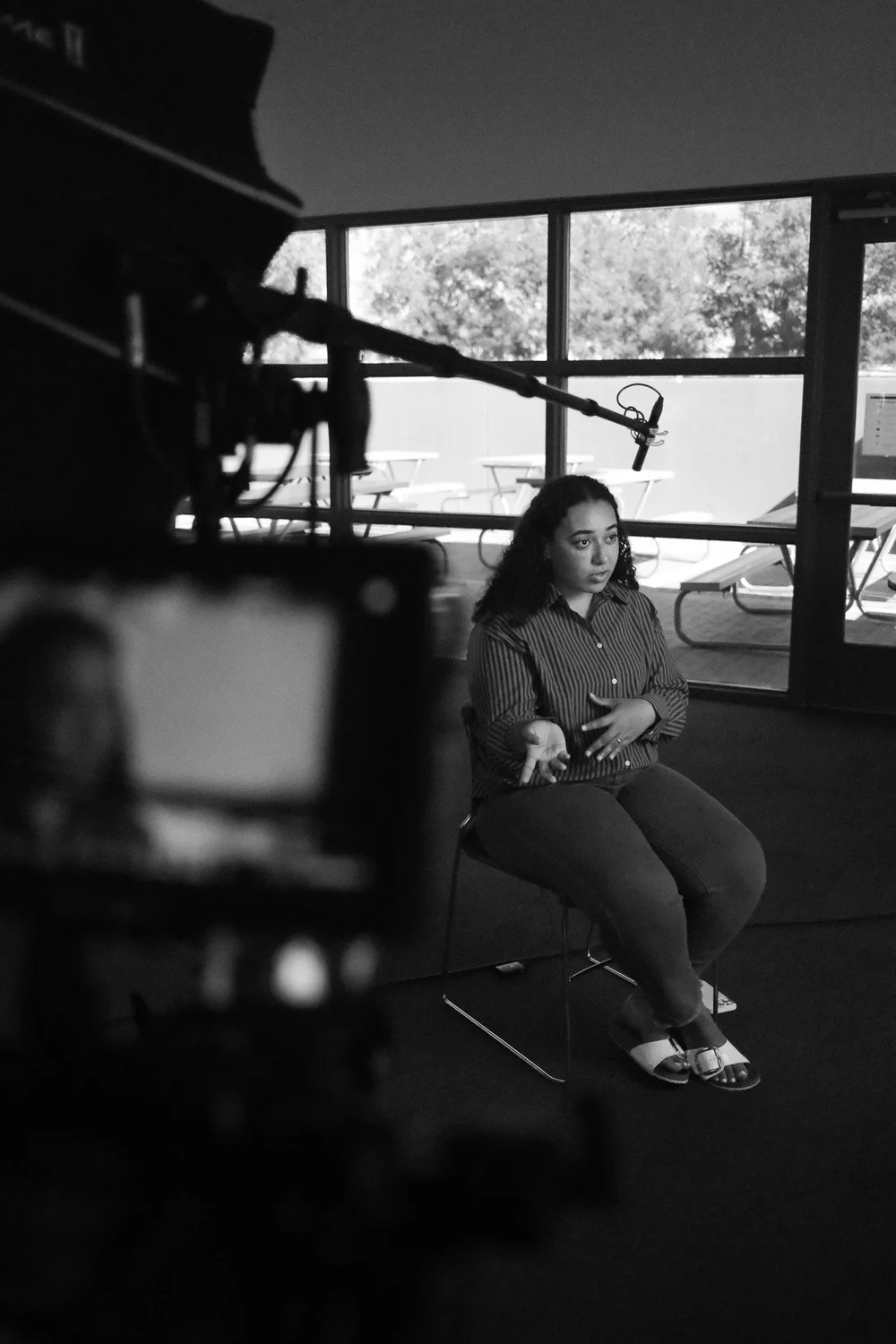 TALKING HEAD INTERVIEWS: FRAMING, LIGHTING, AND SHOOTING — OUTLIVE ...