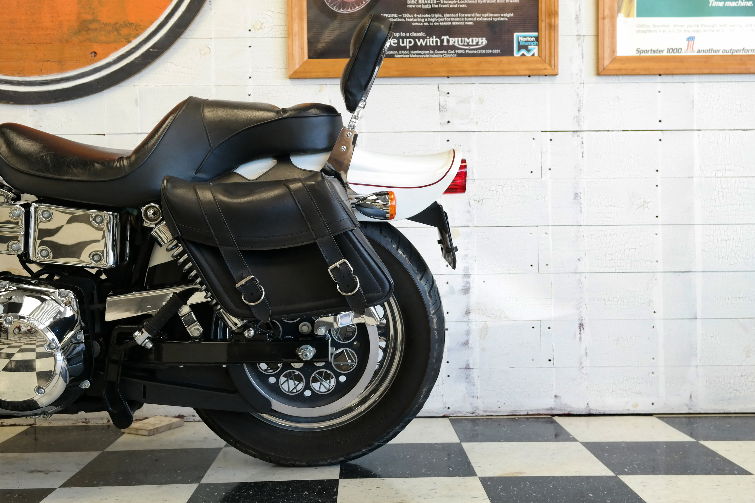 03FXDWG16.jpg