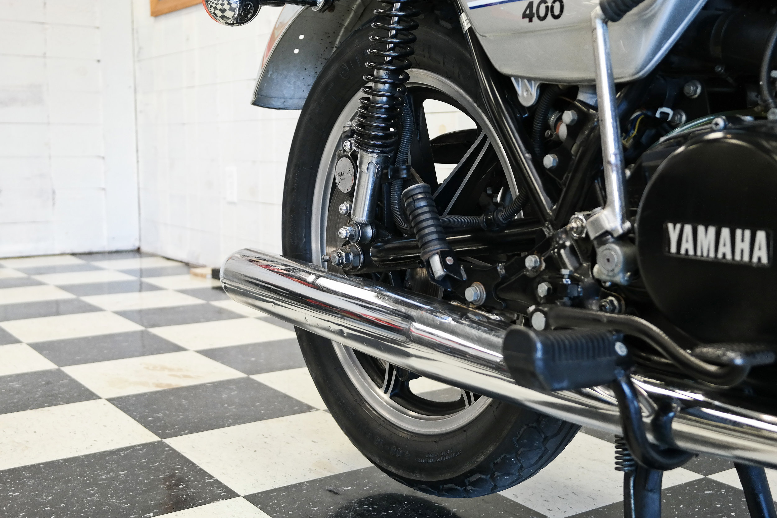 78RD400E10.jpg