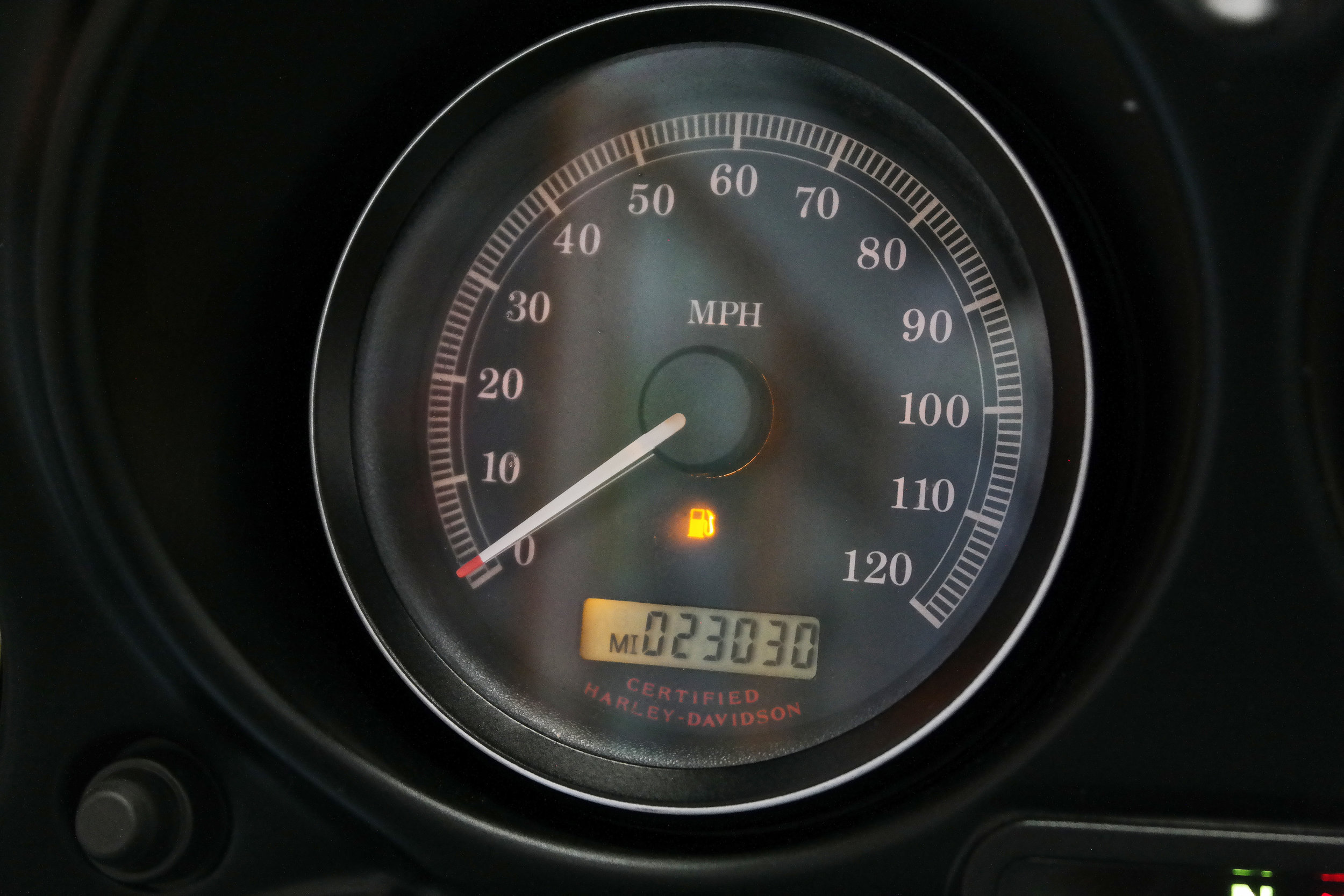 05HDTRIKE17.jpg