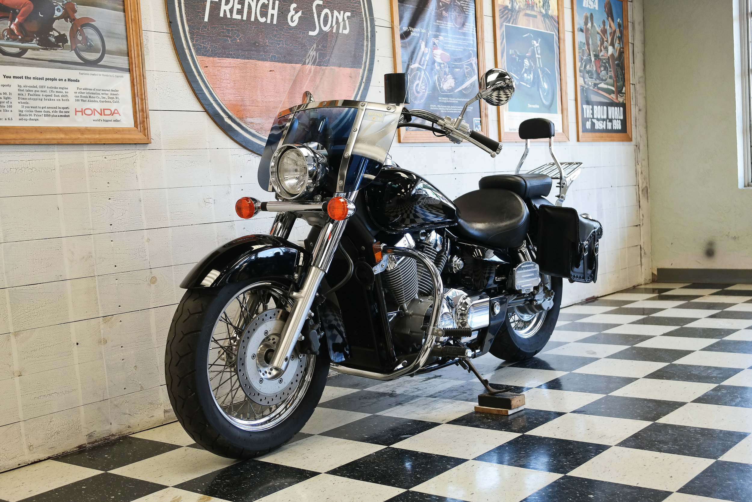 06VT75018.jpg