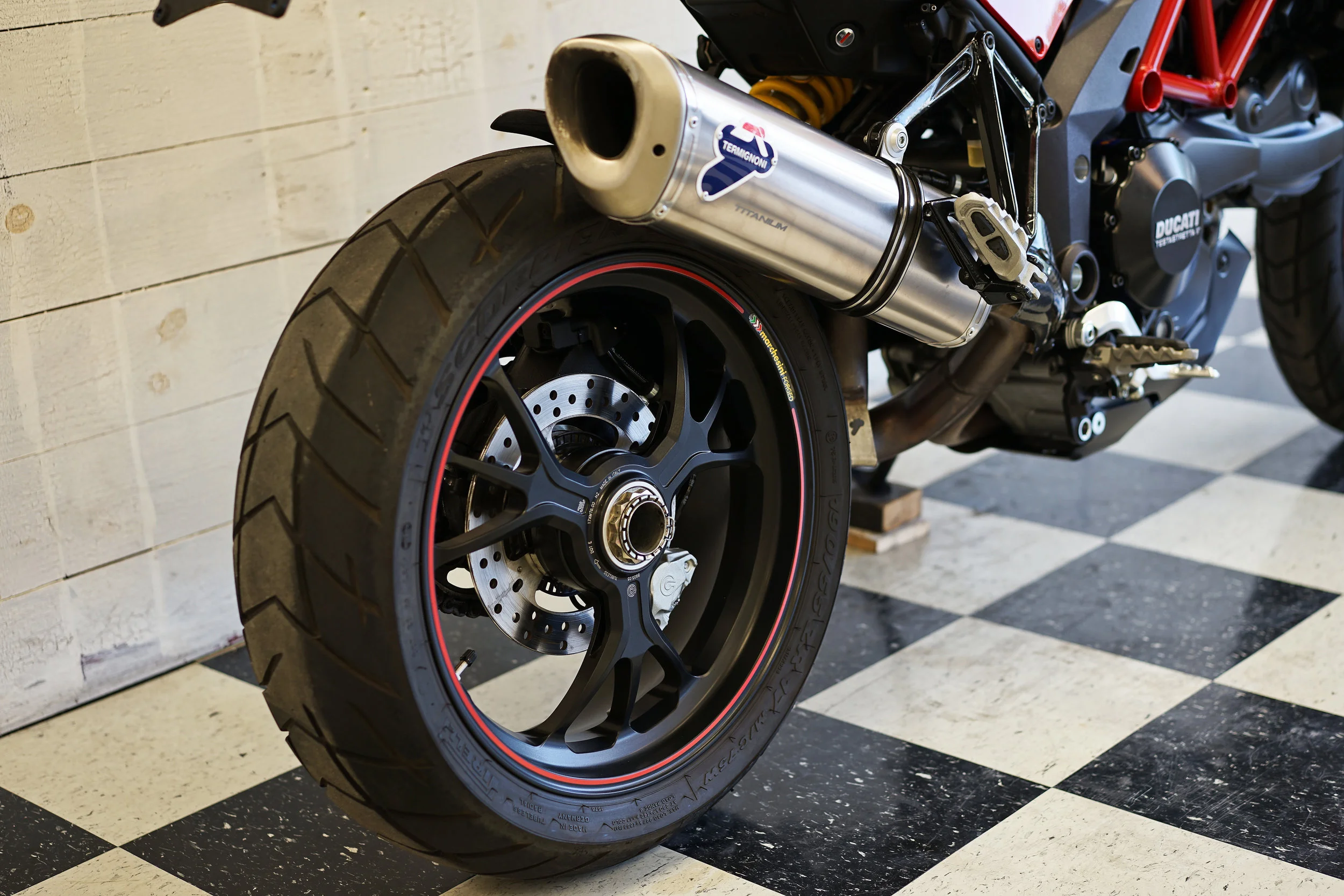 2014ducatimultistrada08.jpg