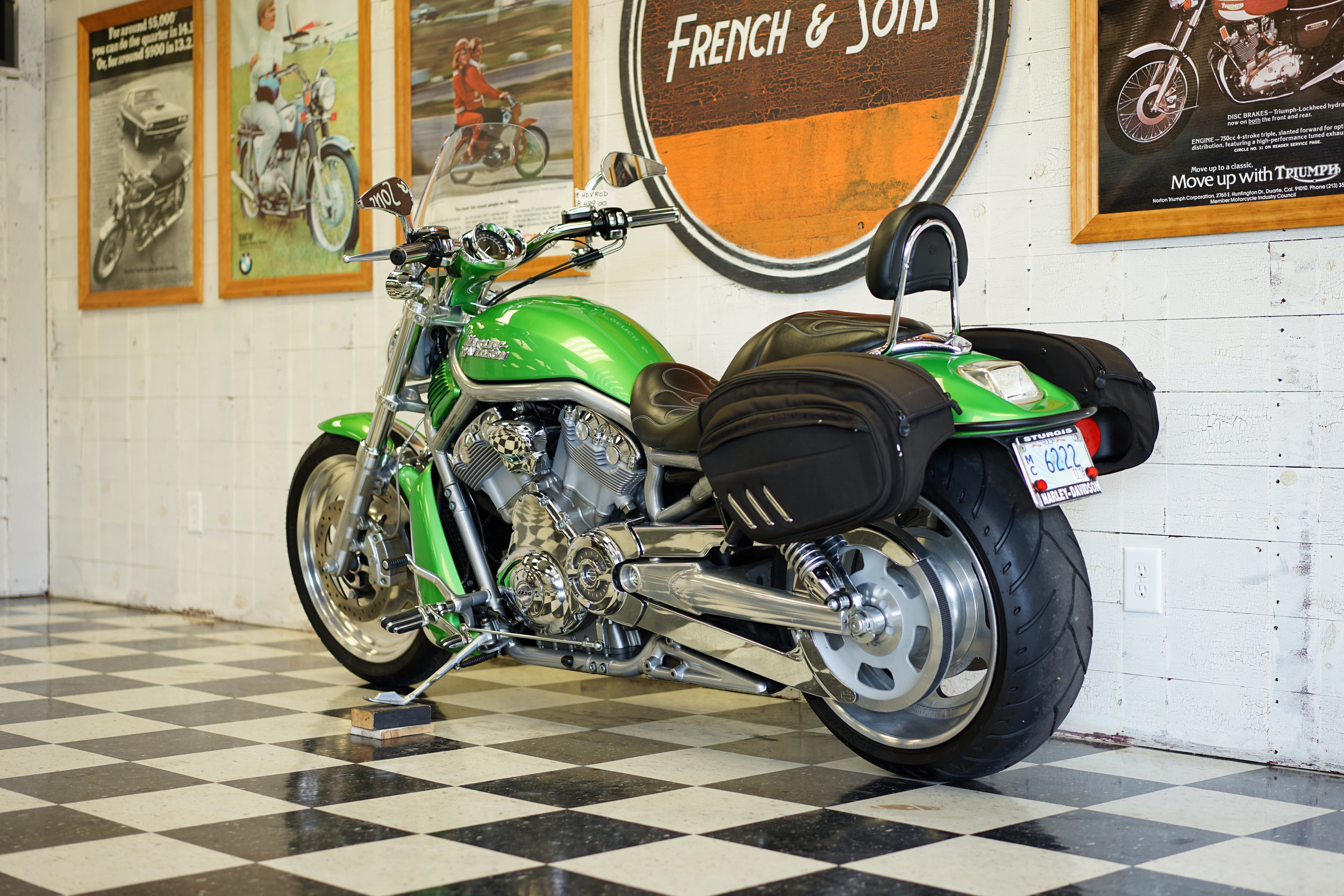 08harleyvrod19.jpg