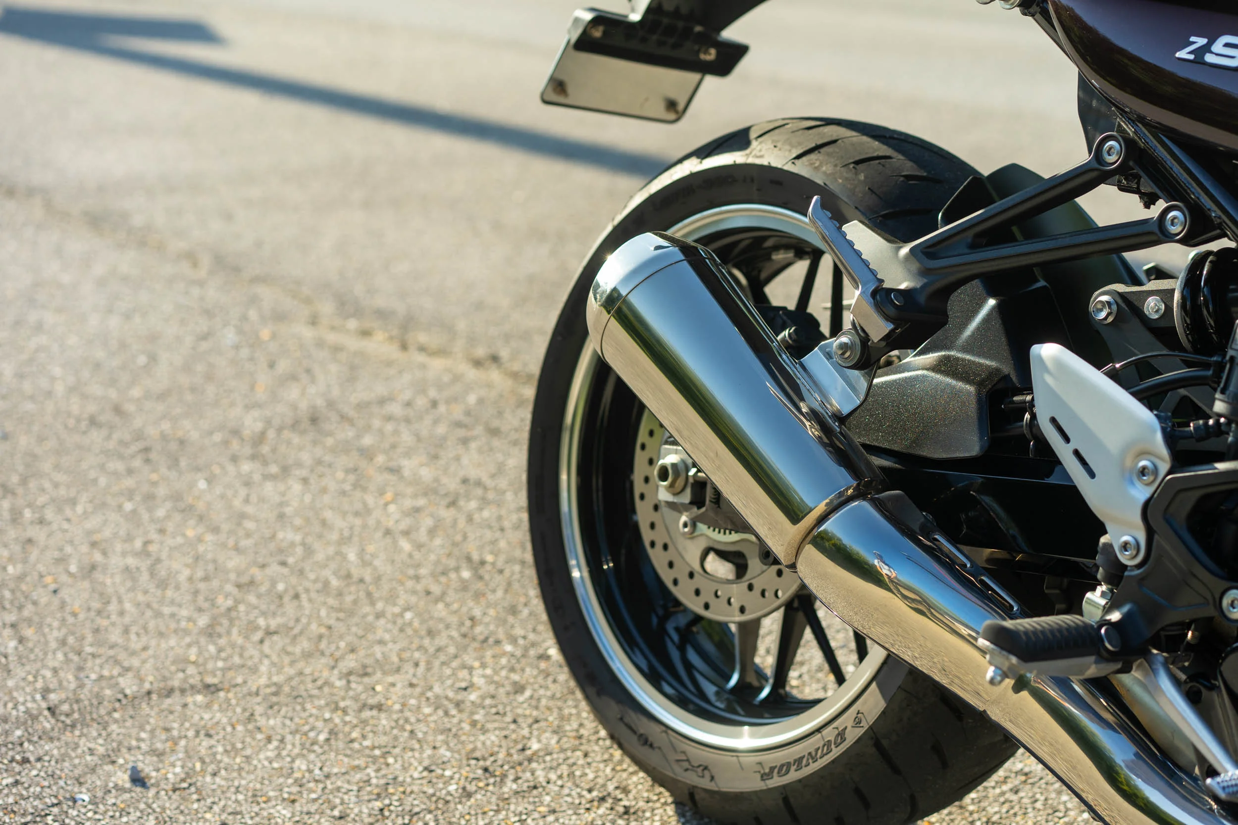 2019_kawasaki_z900rs-10.jpg