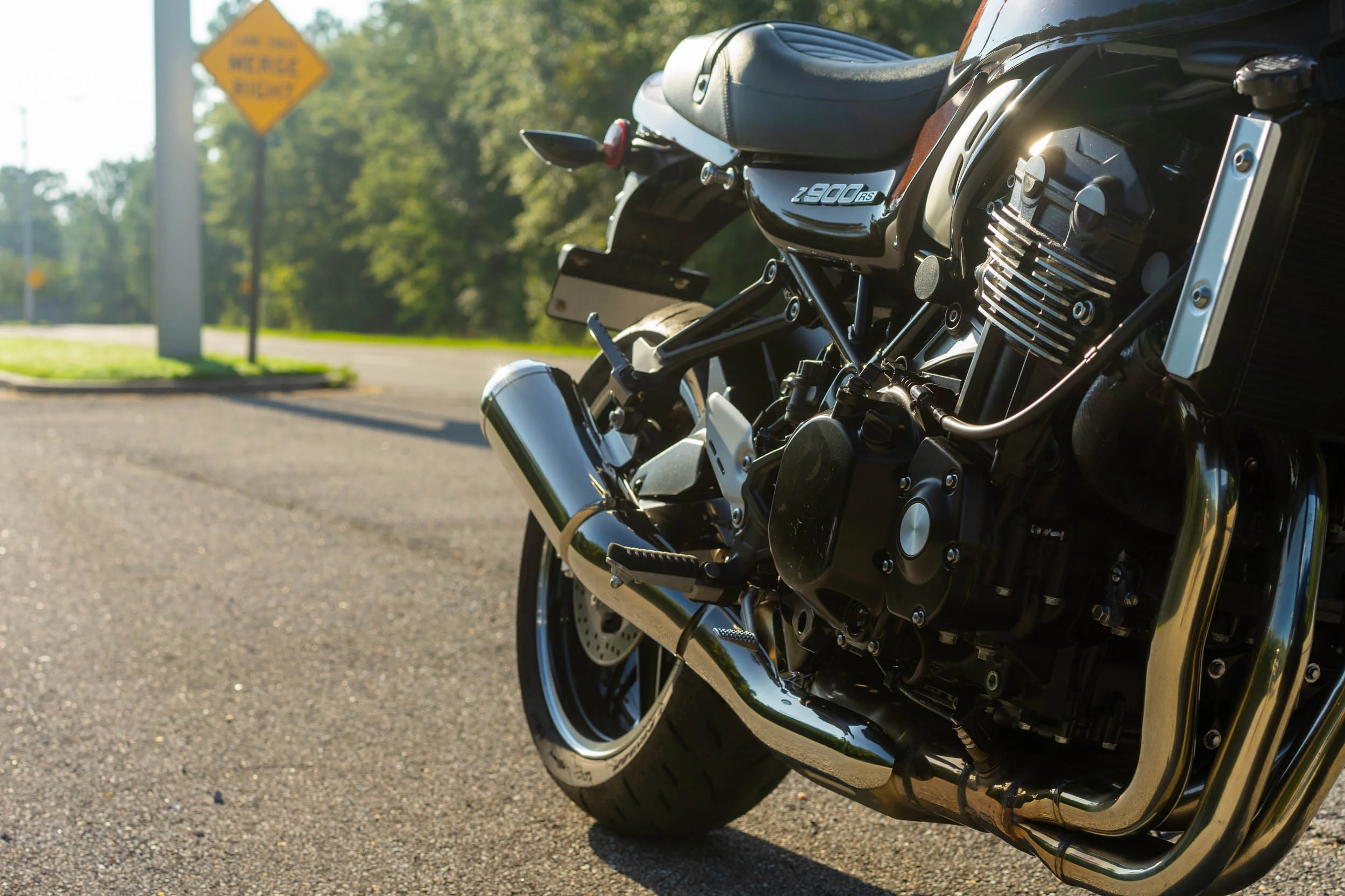 2019_kawasaki_z900rs-11.jpg