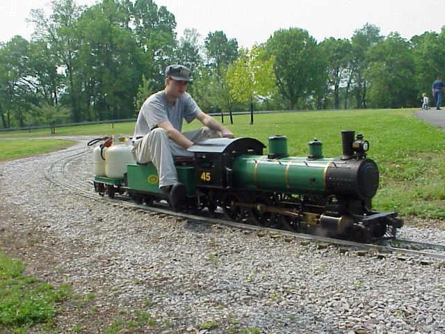 2000-Mid South-May-4F.JPG