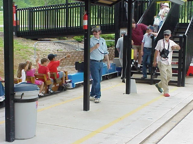 2000-Mid South-May-7Fabc-20.JPG