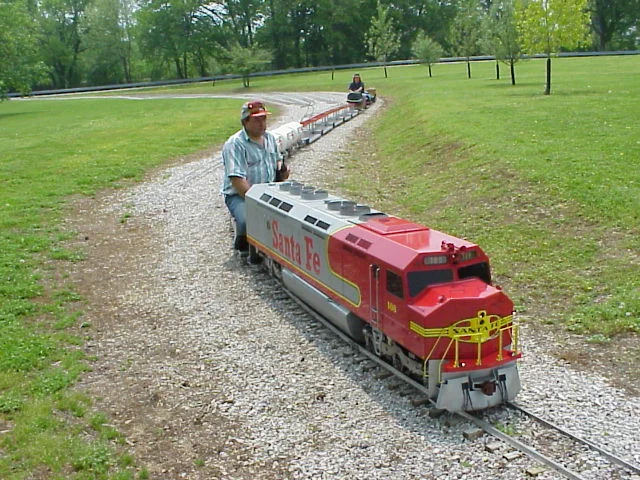 2000-Mid South-May-8F.JPG