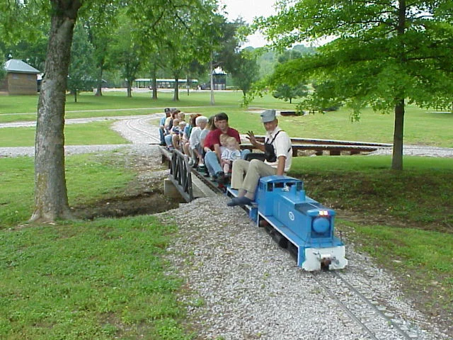 2000-Mid South-May-011F.JPG
