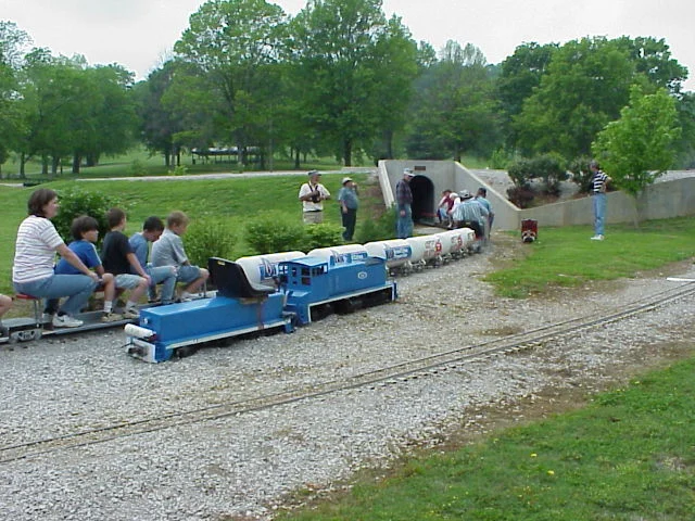 2000-Mid South-May-014F.JPG