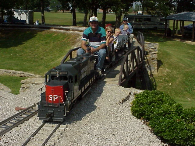 2000-Mid South-May-4F-20.JPG