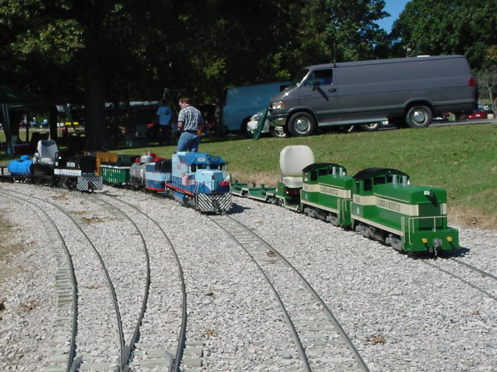 2001-Mid South-May-MVC-090F-2001.JPG