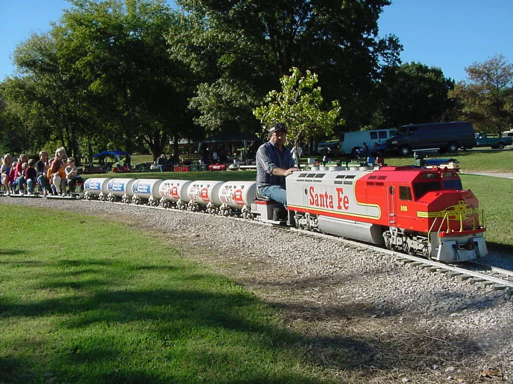 2001-Mid South-Sep-120F.JPG