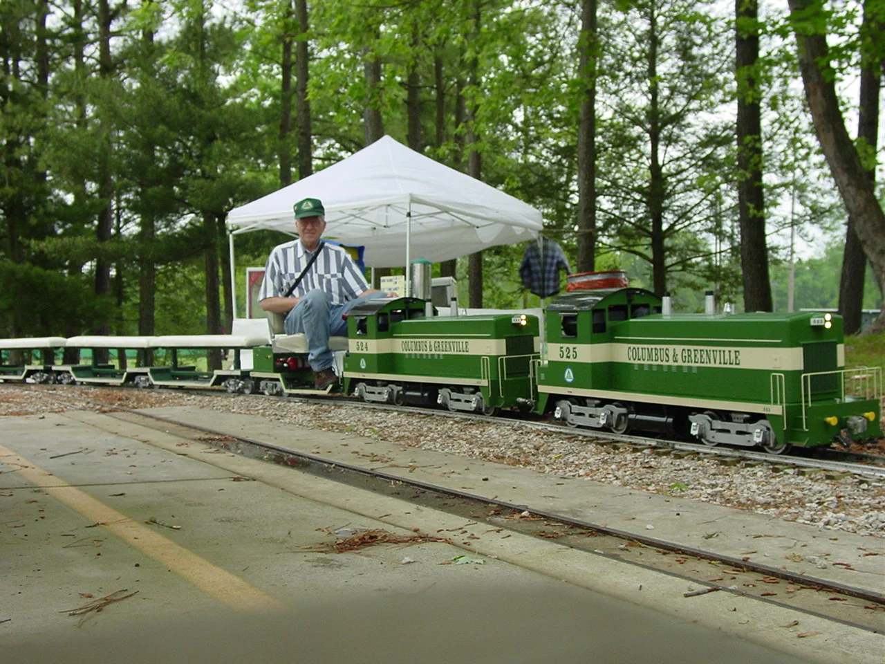 2002-Mid South-May-DSC00588.JPG