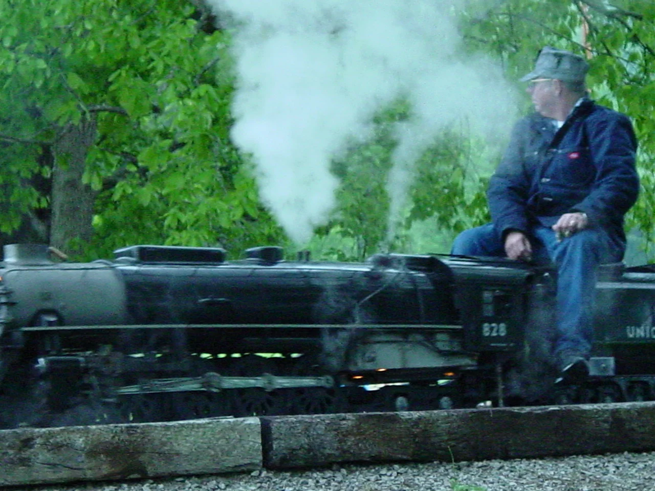 2002-Mid South-May-DSC00665.JPG