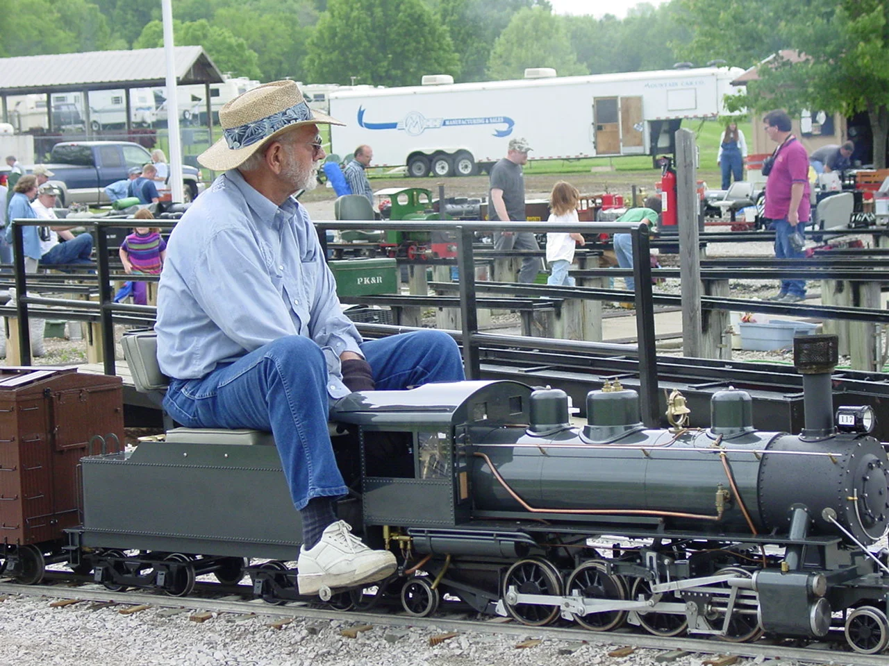 2002-Mid South-May-DSC00700.JPG