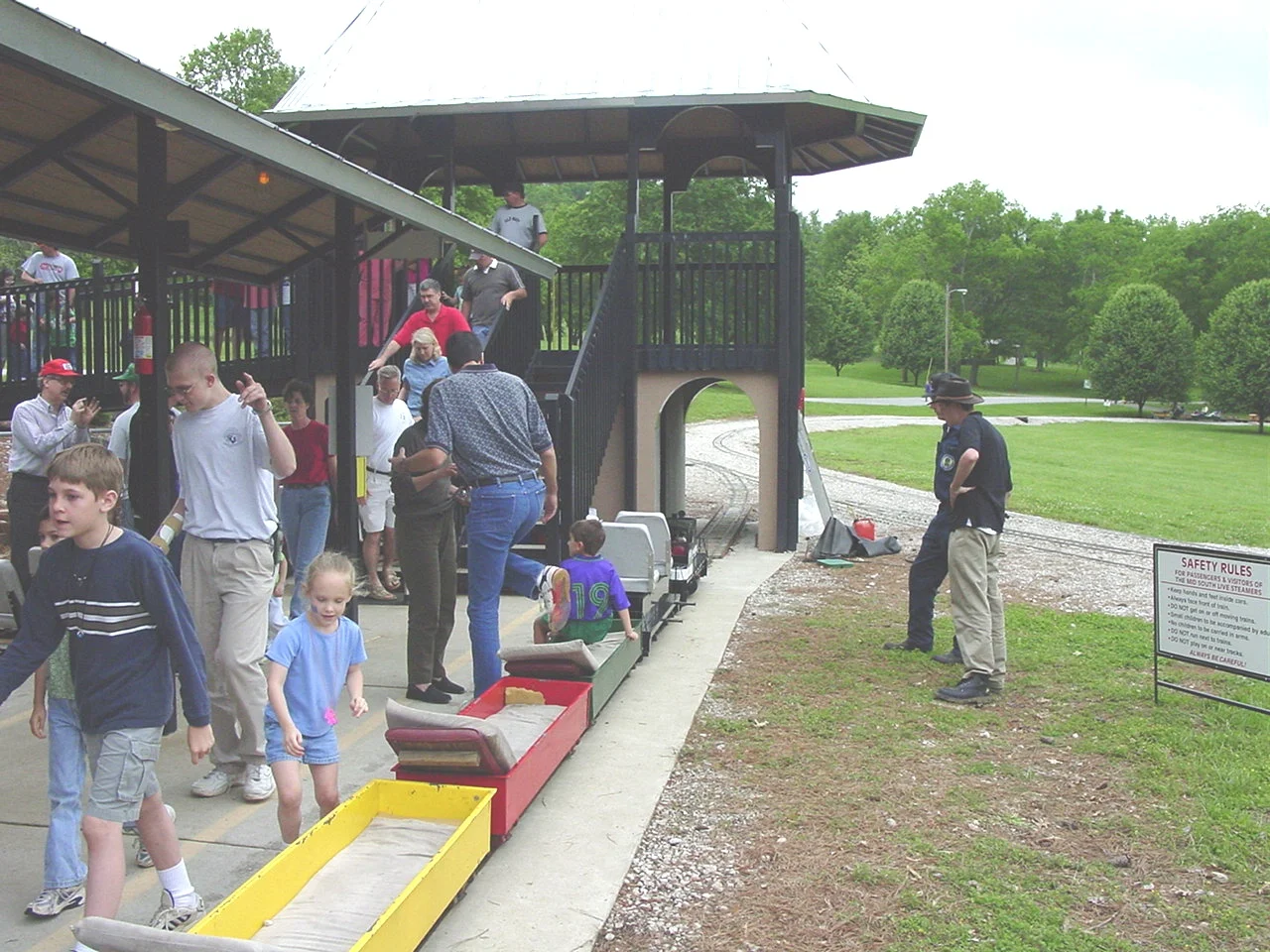 2002-Mid South-May-DSC00728.JPG