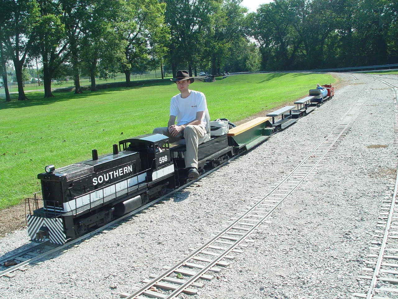 2002-MidSouth Sep-DSC01116.JPG