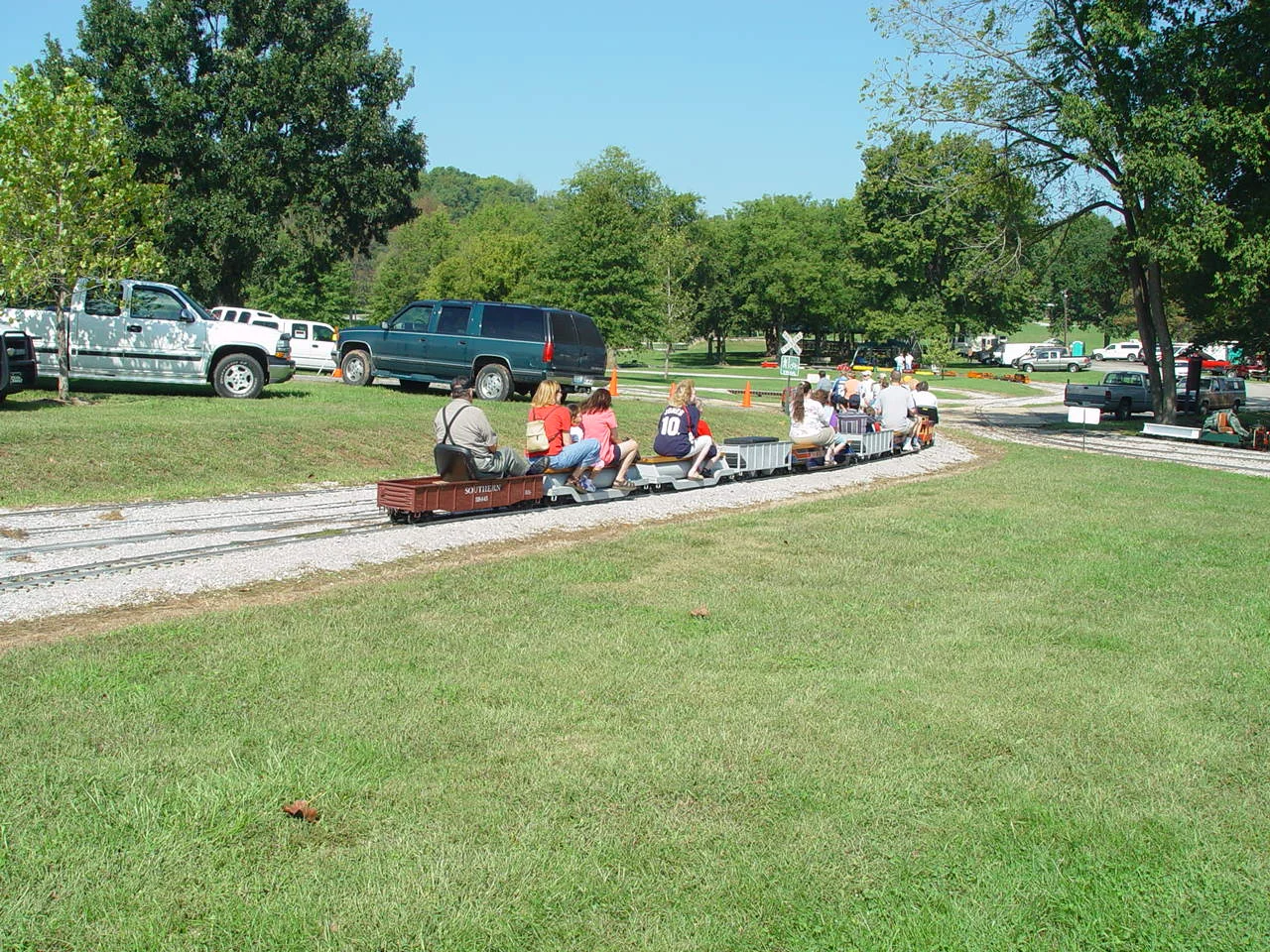 2002-MidSouth Sep-DSC01130.JPG