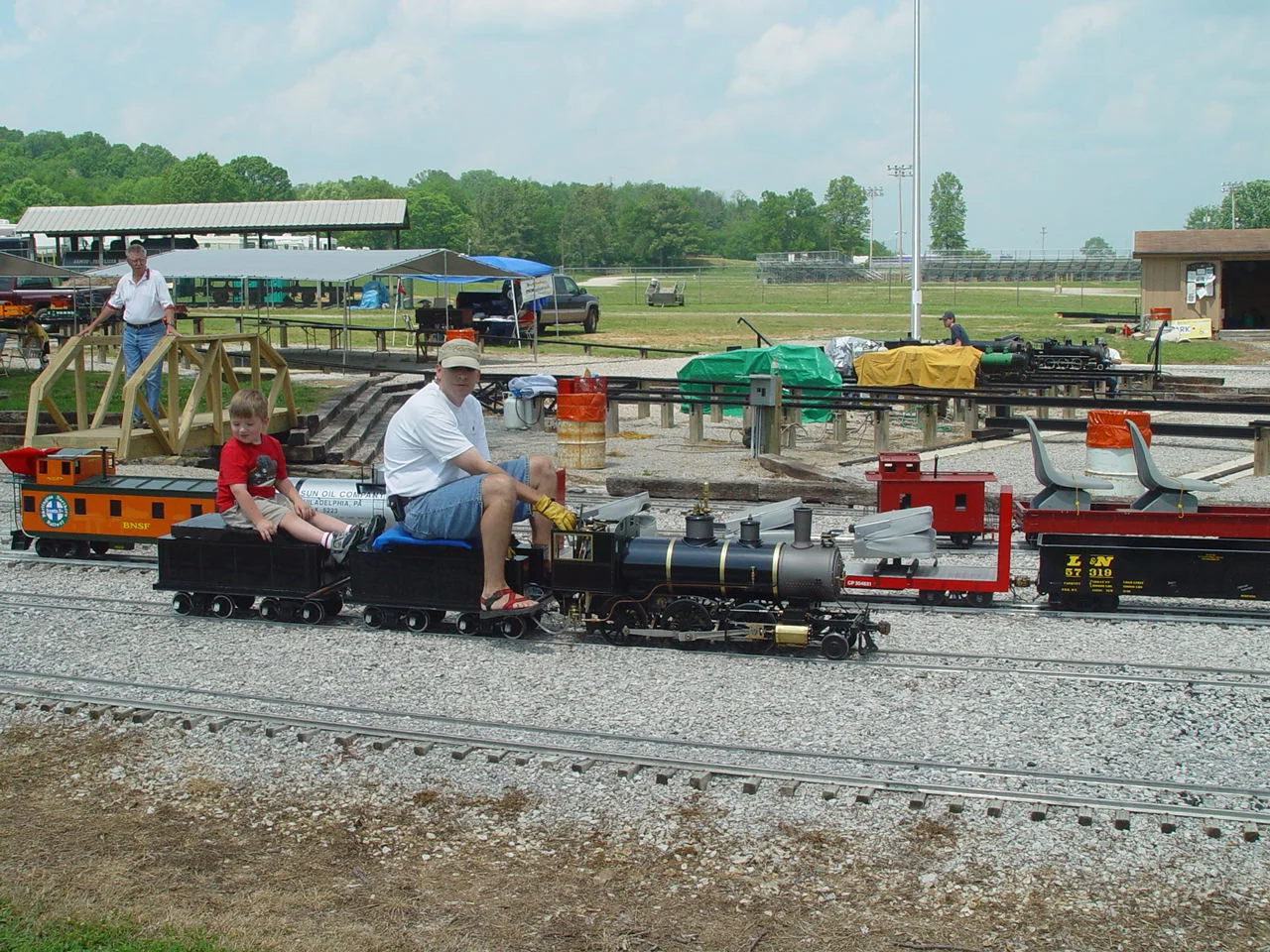 2003-Mid South-May   DSC01784.JPG