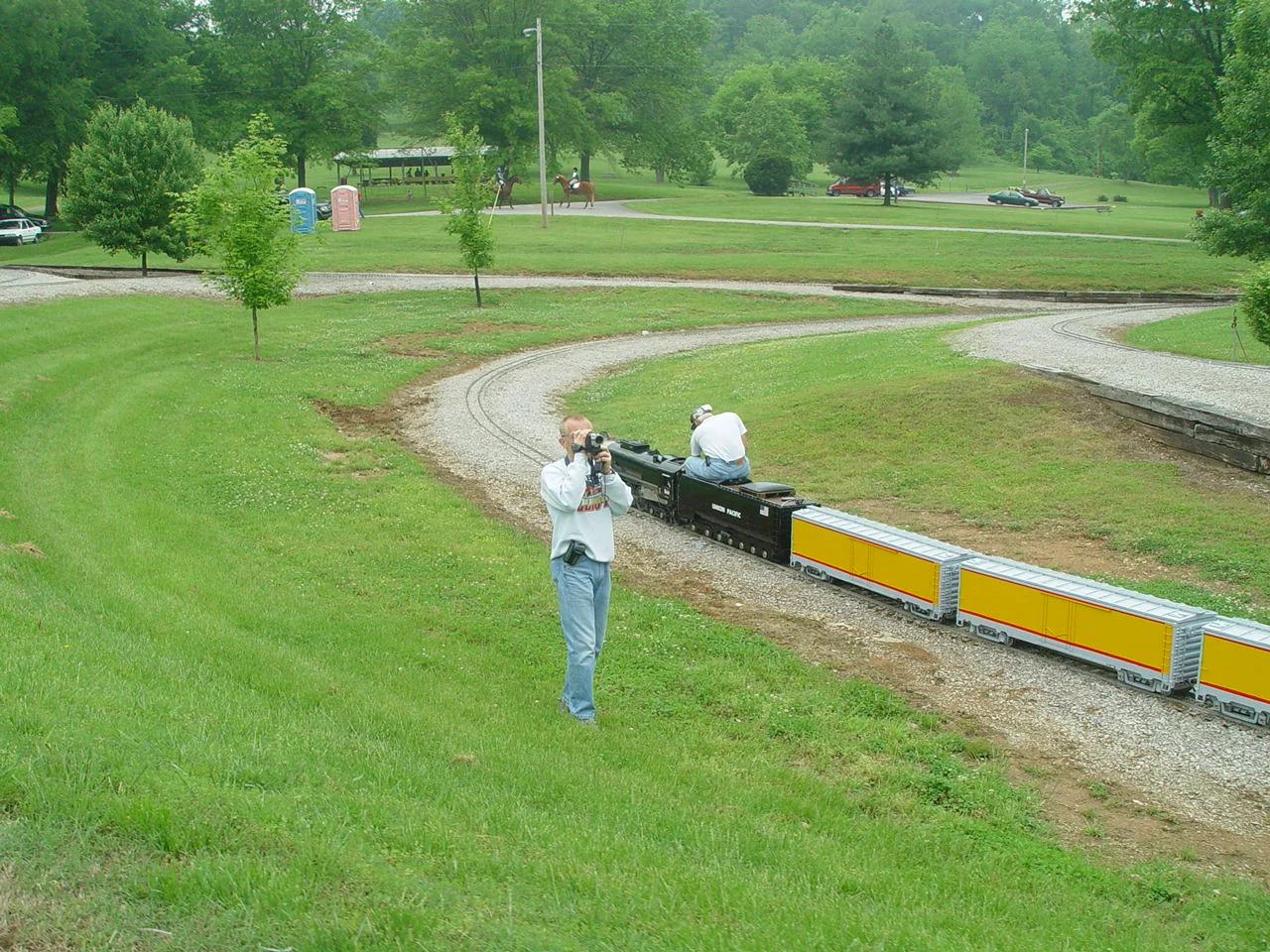 2003-Mid South-May   DSC01990.JPG