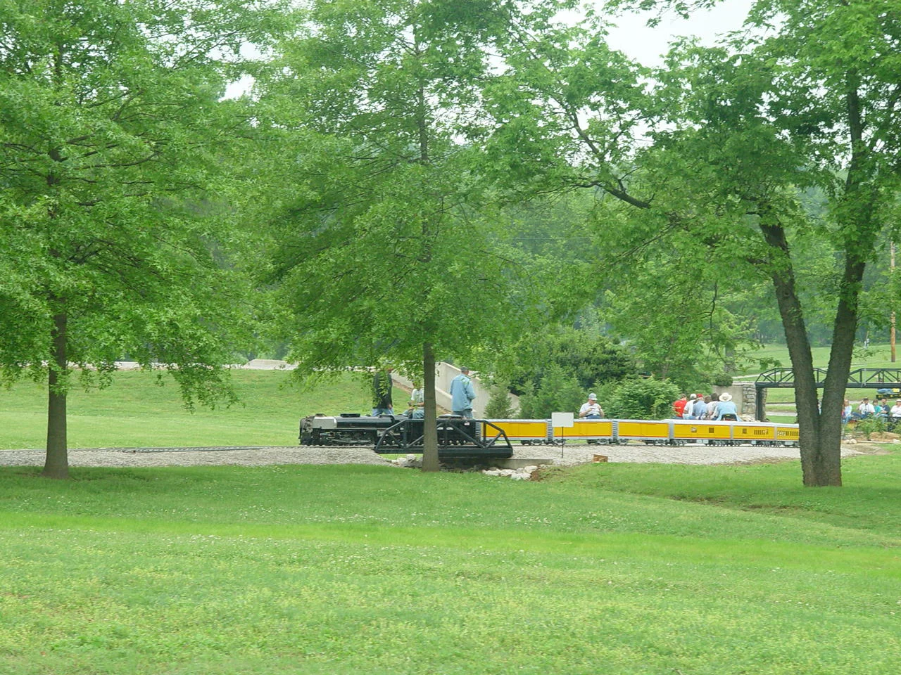 2003-Mid South-May   DSC02003-0305.JPG