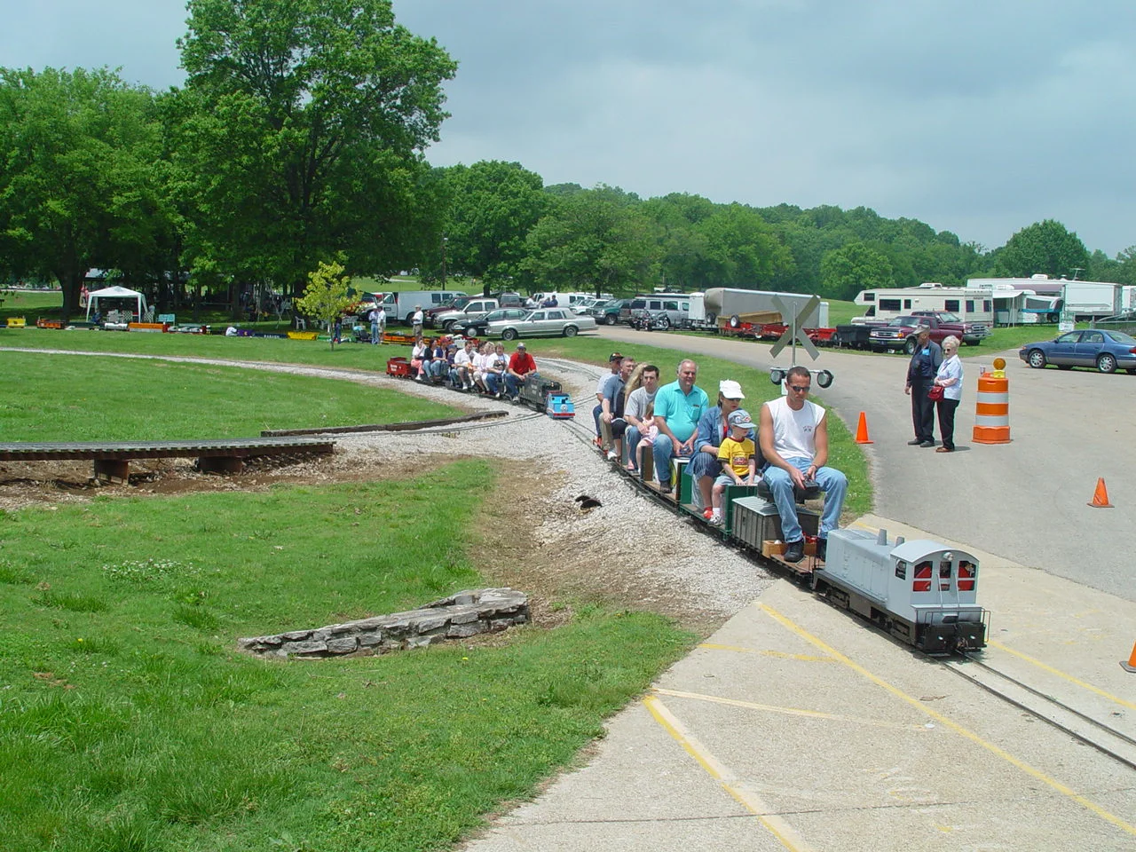 2003-Mid South-May   DSC02003-0328.JPG