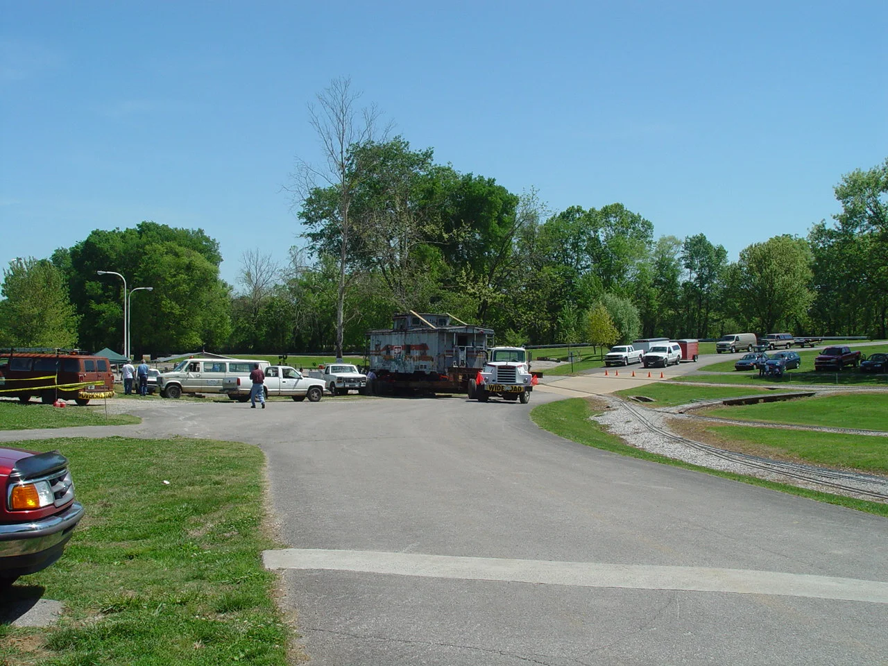 2004-Mid South-May-DSC03375.JPG