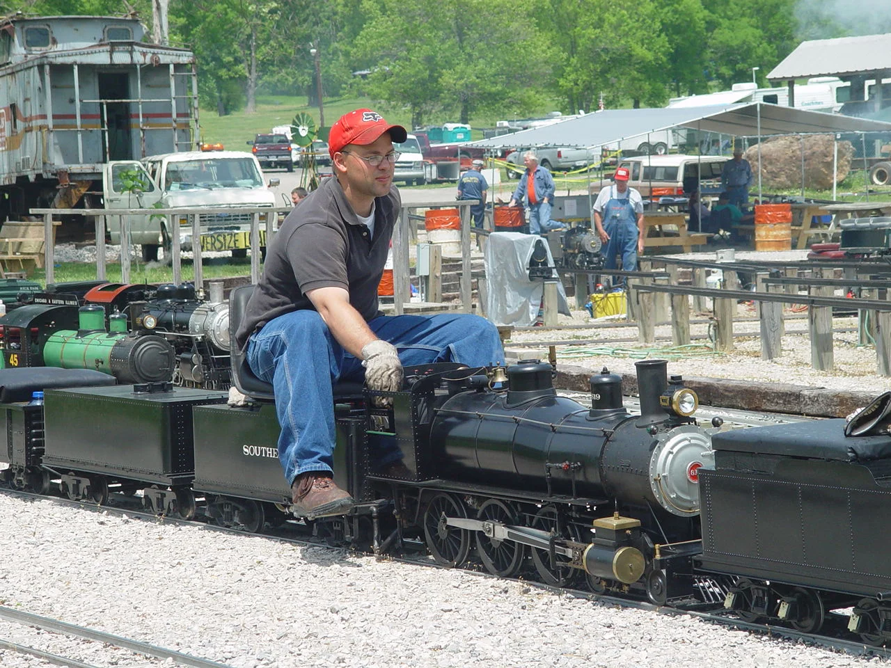 2004-Mid South-May-DSC03390.JPG