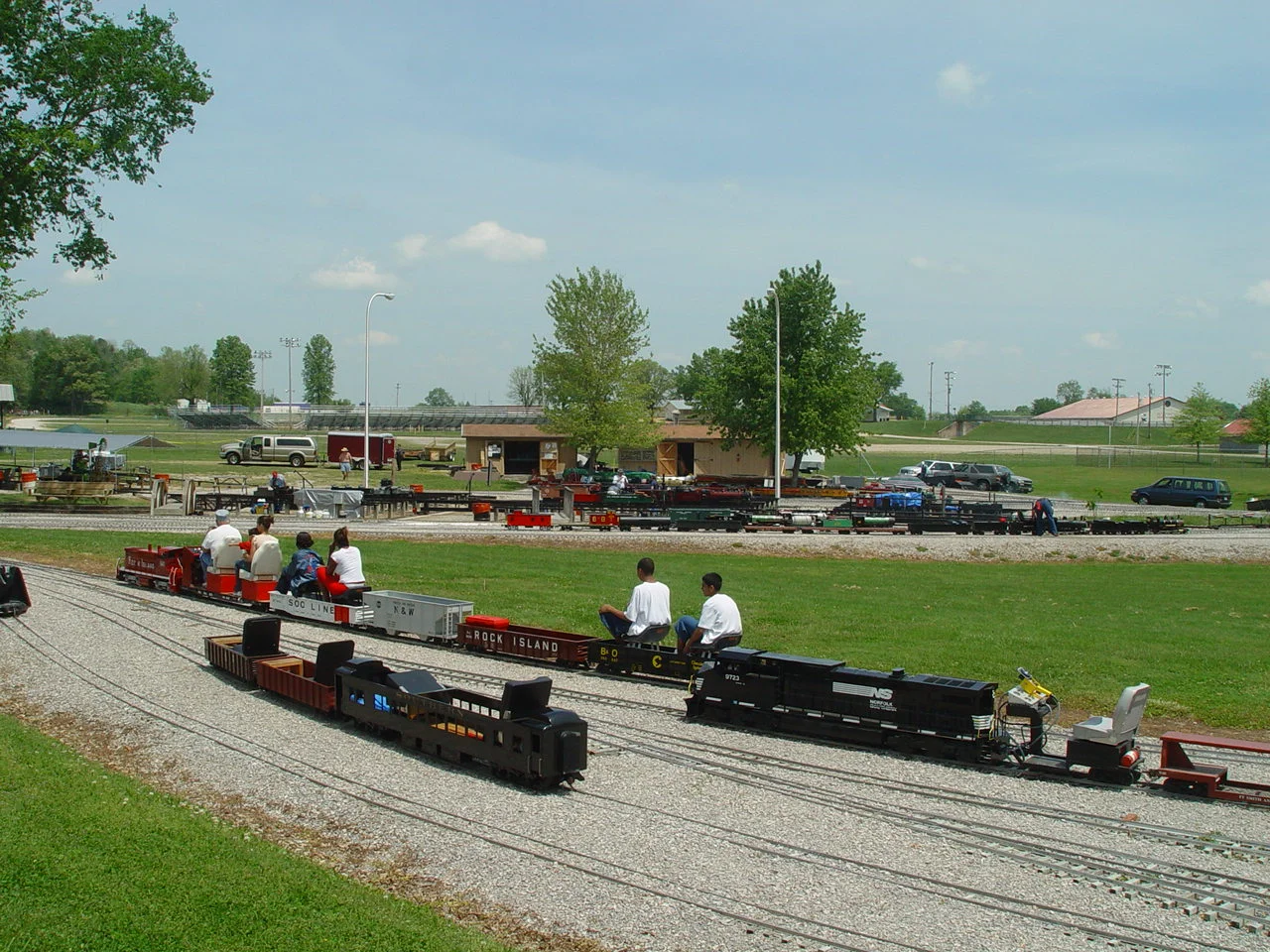 2004-Mid South-May-DSC03391.JPG