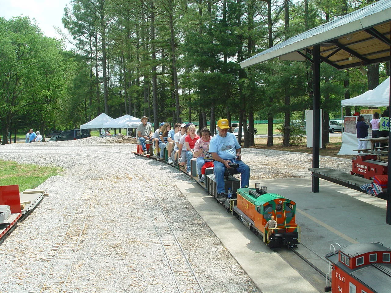 2004-Mid South-May-DSC03393.JPG