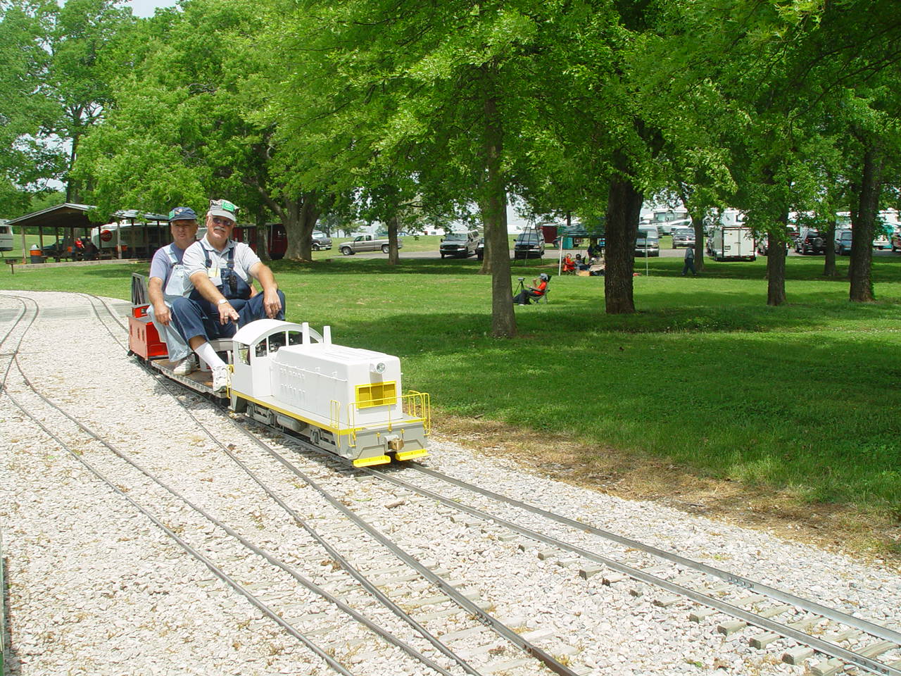 2004-Mid South-May-DSC03397.JPG