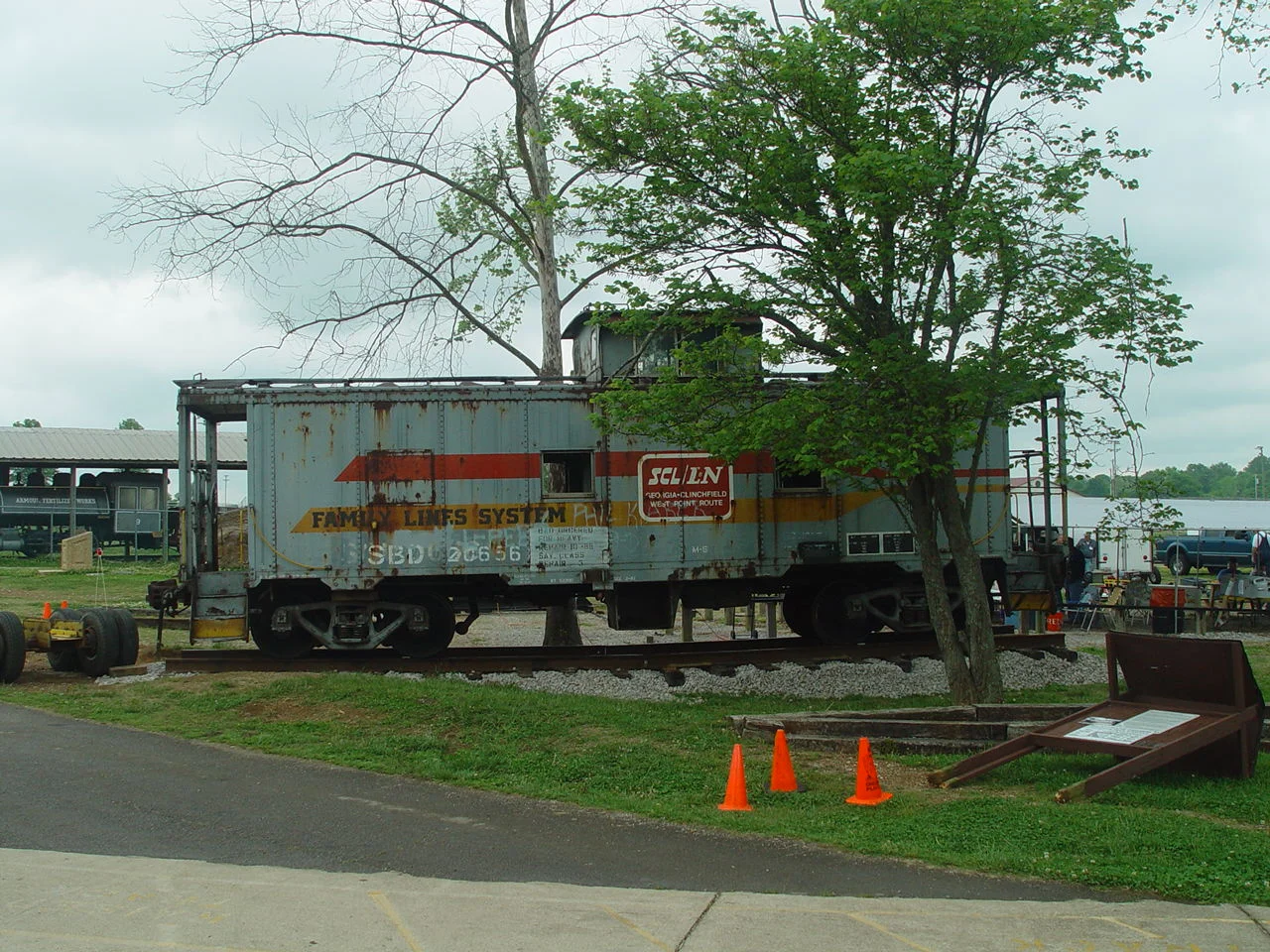 2004-Mid South-May-DSC03407.JPG