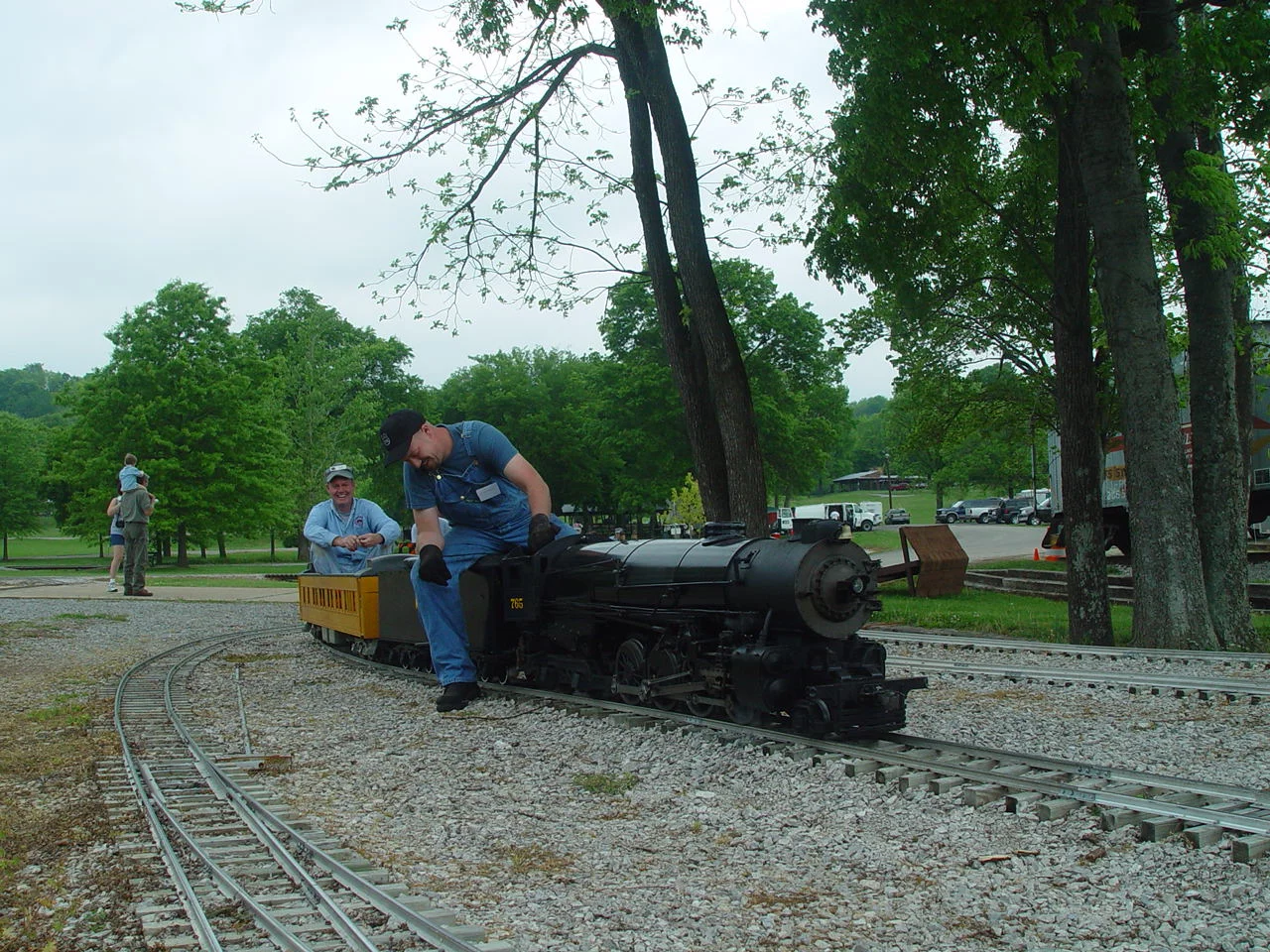 2004-Mid South-May-DSC03412.JPG