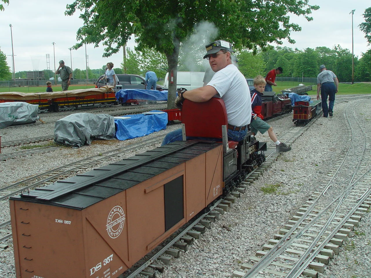 2004-Mid South-May-DSC03421.JPG