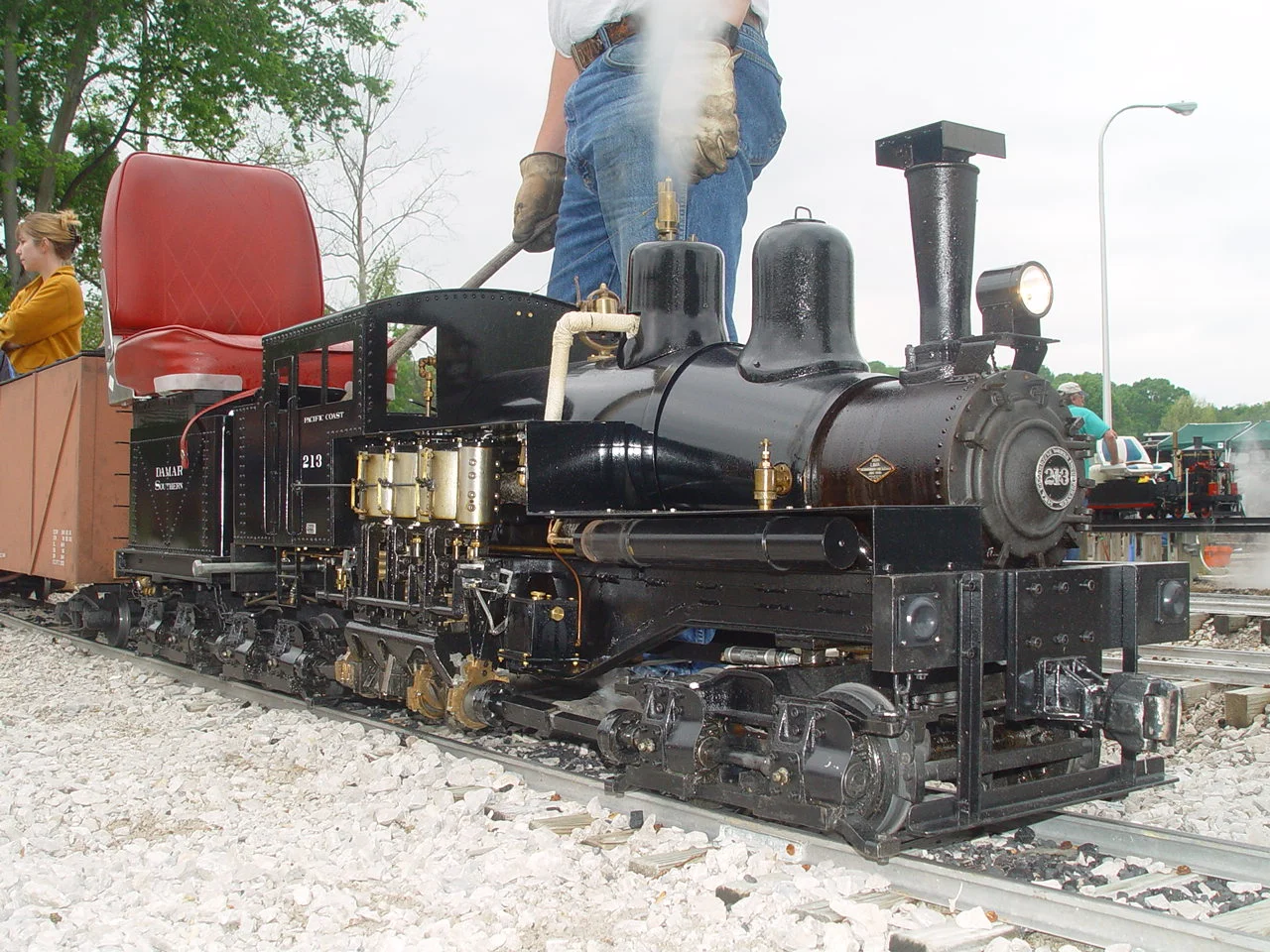 2004-Mid South-May-DSC03442.JPG